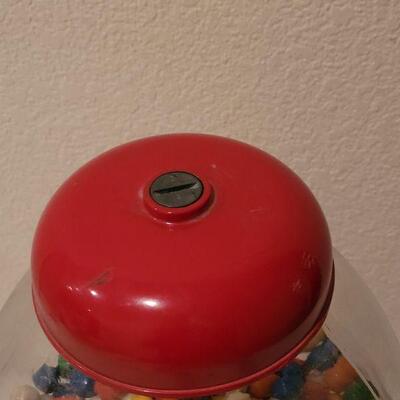 Lot 298: Vintage Gumball Machine
