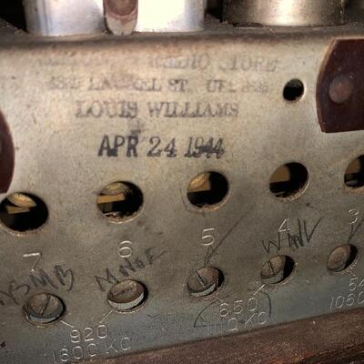 1940â€™s Philco Radio 