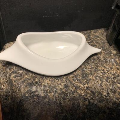(2)D. H. Holmes Crab Bowls/(2)Crab Bakes