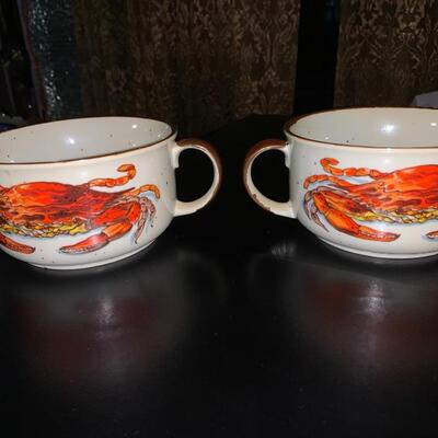 (2)D. H. Holmes Crab Bowls/(2)Crab Bakes