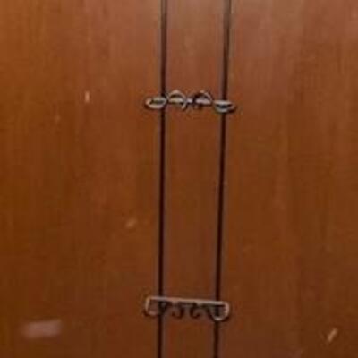 Lot 999 - Plate holder