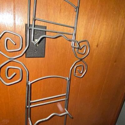 Lot 1004 - Metal plate holder,  adjustable
