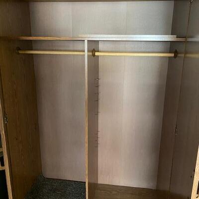 Lot 1009 - Storage Cabinet