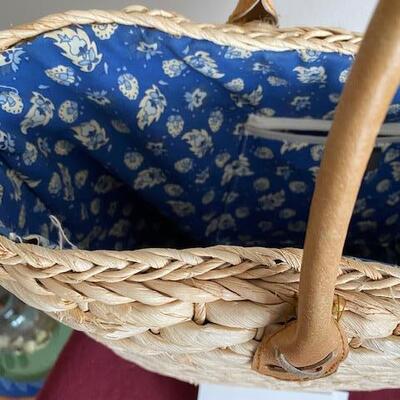 Lot 1013 - Bass Straw bag