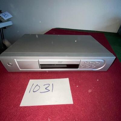 1031- Magnavox DVD player