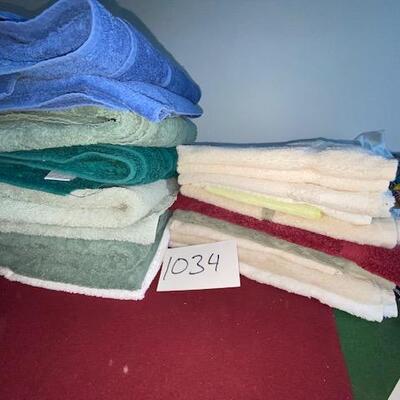 Lot 1034 - towels