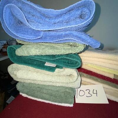 Lot 1034 - towels
