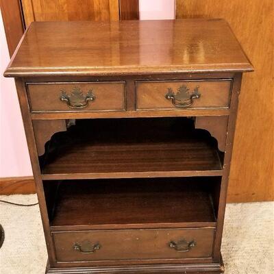 Lot #44  Vintage Mahogany Small Bookcase with drawer