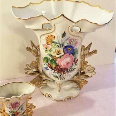 Lot #61  Pair of Vintage Mantle Vases
