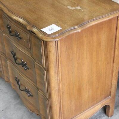 Lot 38 Vintage French Provincial 9 Drawer Dresser