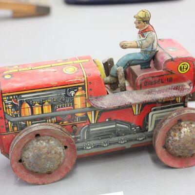 Lot 53 MARX Tractor Diesel 12 Tin Toy