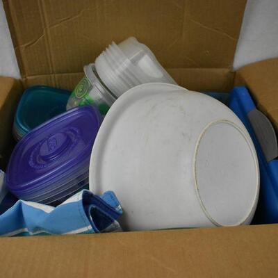 Box of Various Kitchen Items