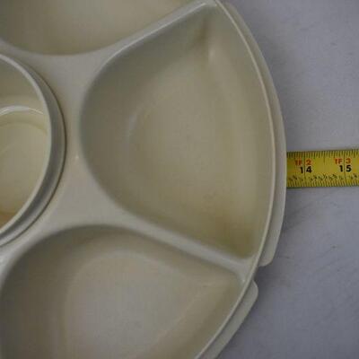 Tupperware Divided Tray with Center Bowl & Lid, Almond - Vintage