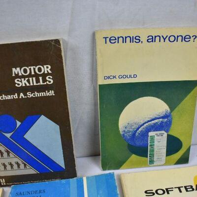 13 Books on Physical Fitness & Sports - Vintage