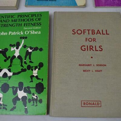 13 Books on Physical Fitness & Sports - Vintage