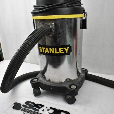Stanley Wet/Dry Vac 2.8 peak HP. Works