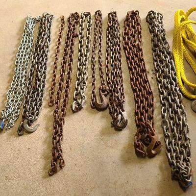 10 Pc: 9 Assorted chains & 1 Tow Strap