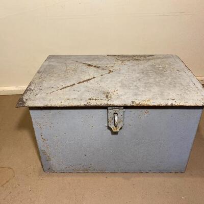 Lot# 110 Vintage All Steel Lockable Strong Box Tool Storage Vented Gray paint 