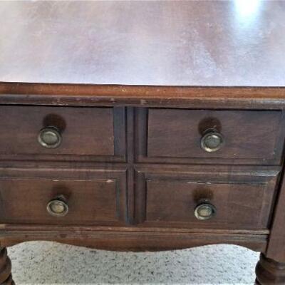 Lot #95  1970's End/Lamp Table with drawer