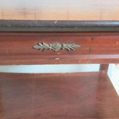 Lot #112  Interesting Vintage Table with Rotating Top