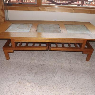 LOT 83  COFFEE TABLE 