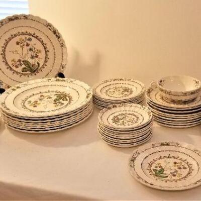 Lot #114  Large Set of Spode Dinnerware in the "Spode Cowslip" pattern