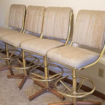 Lot #118  Set of 4 1980's barstools