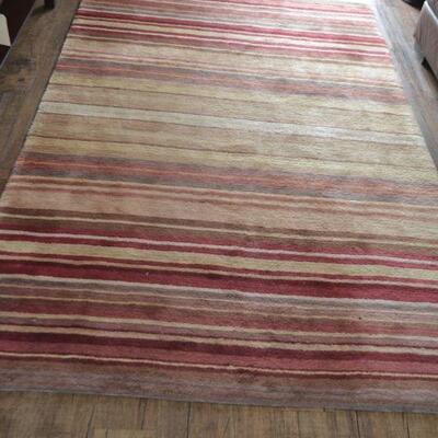LOT 3 ASPEN COLLECTION WOOL RUG. 5'X8'