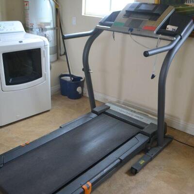 LOT 34   NORDIC TRACK TREADMILL VIEWPOINT 2800