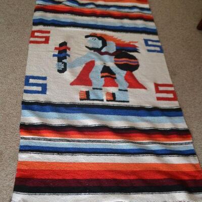 LOT 53 VINTAGE MEXICAN BLANKET. 2' X 5