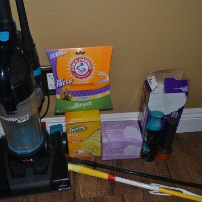 LOT 101 VACUUM AND CLEANING SUPPLIES