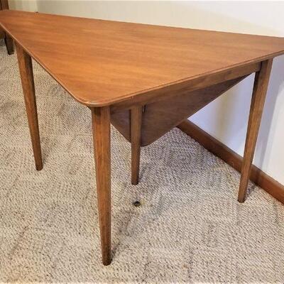 Lot #126  Unusual Corner Drop Leaf Table