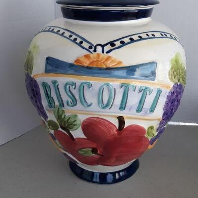 BAVERIAN PLATES & BISCOTTI JAR