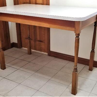 Lot #141  High CRAWFISH/Kitchen Table - Formica Top