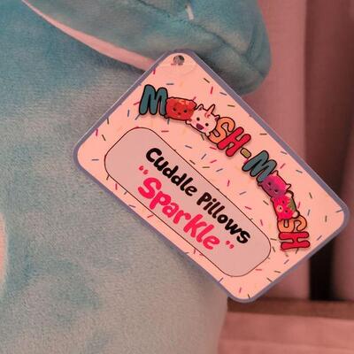 Lot 15: NEW Valentine's Pillow, Valentine's Cards, Pez and Fun Dough Hearts