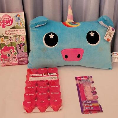 Lot 15: NEW Valentine's Pillow, Valentine's Cards, Pez and Fun Dough Hearts