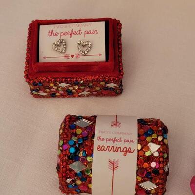 Lot 25: NEW Valentine's Day Bracelet, Earrings,  Socks, Zipper Pouch and Plushie