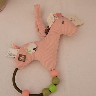 Lot 26: NEW Gund Baby Gifts