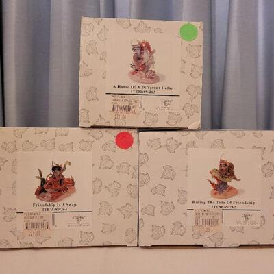 Lot 30: New Fitz and Floyd Charming Tails lot of (3)