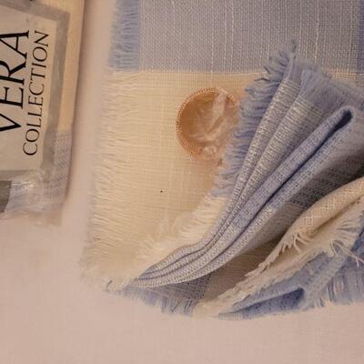 Lot 40: Vintage Tablecloths, Napkins, Placemats and Napkin Rings