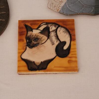 Lot 42: Kitty Tiles and Soap Dish