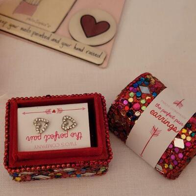 Lot 51:  NEW Valentine's Day Earrings, Stickers & Post Its, Picture Holder, Socks and Coffee Mug