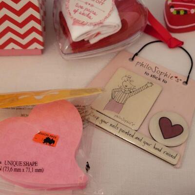 Lot 51:  NEW Valentine's Day Earrings, Stickers & Post Its, Picture Holder, Socks and Coffee Mug