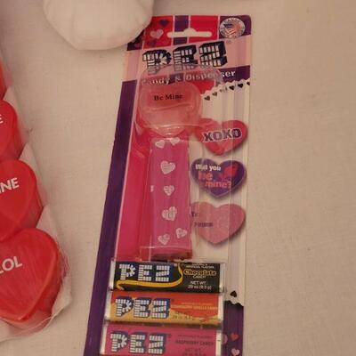 Lot 53: NEW Valentine's Day Cards, Fun Dough Gifts, Pez and Soft Plushie
