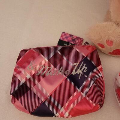 Lot 64: NEW Valentine's Day Socks, Earrings with Jewelry Box, Makeup Bag and Plushie 