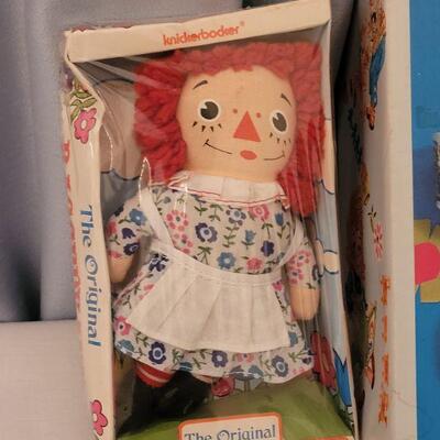 Lot 74: NEW Old Stock Raggedy Ann & Andy Dolls and Dish Set