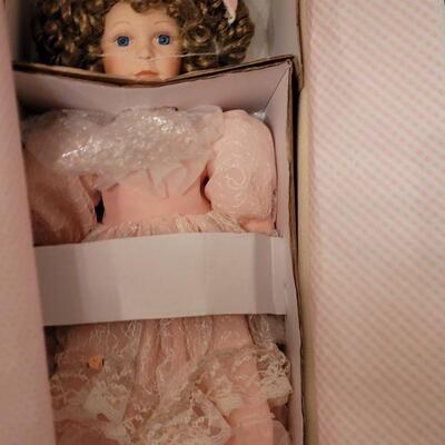 Lot 75: New Precious Princess Collection Joan Doll