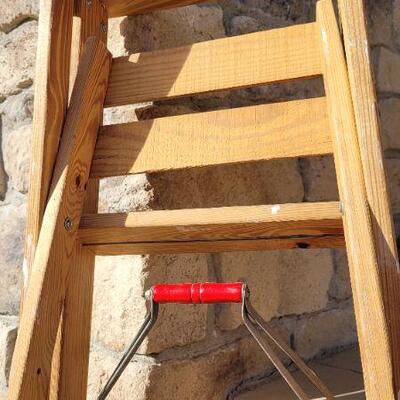 Lot 76: Vintage Wooden 6 Foot Type 3 Step Household Ladder
