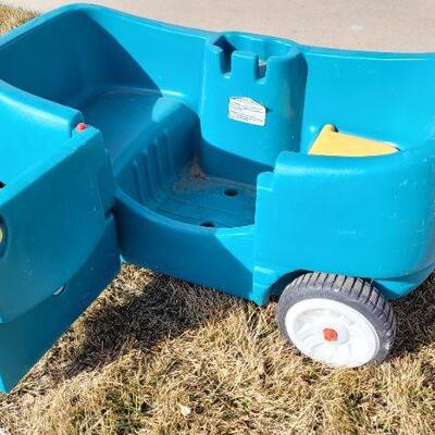 Lot 77: Vintage Little Tikes STEP 2 Wagon w/ Door