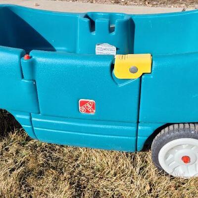 Lot 77: Vintage Little Tikes STEP 2 Wagon w/ Door